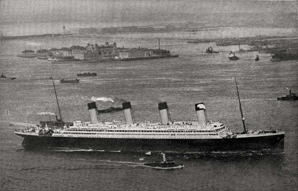 Photo of the Titanic on the water
